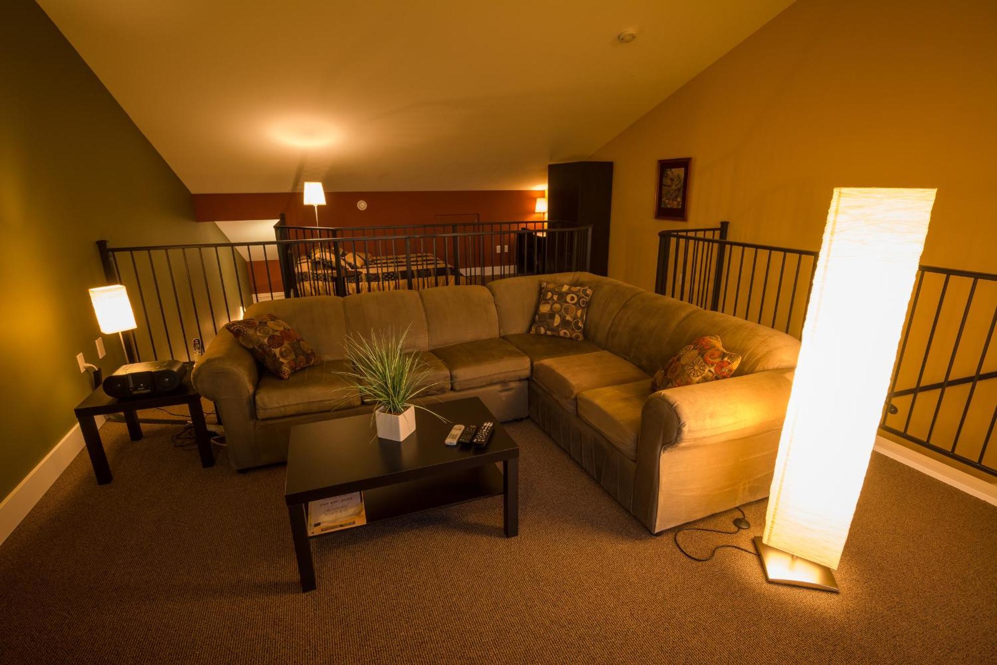 Crooked Tree Guest Suites Penticton Dış mekan fotoğraf